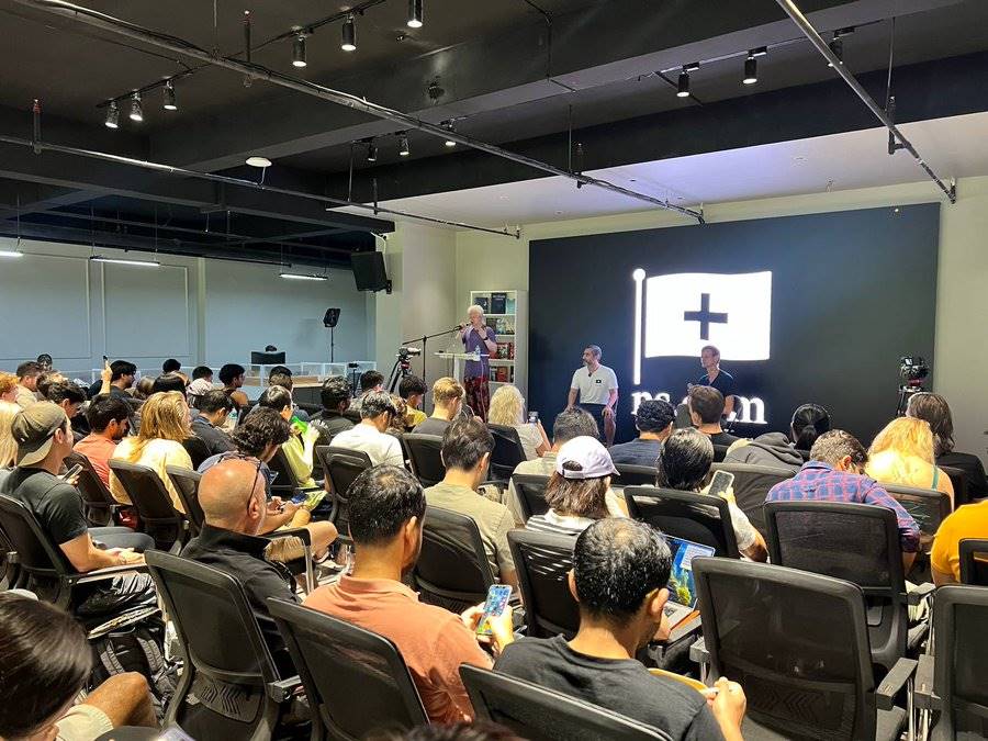 Vitalik 与 Balaji 的十大预测：加密、AI 与未来秩序 image 0